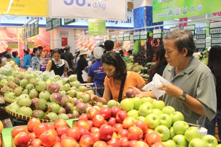 TP Hồ Chí Minh: Nguồn hàng Tết dồi dào, giá không tăng ảnh 1